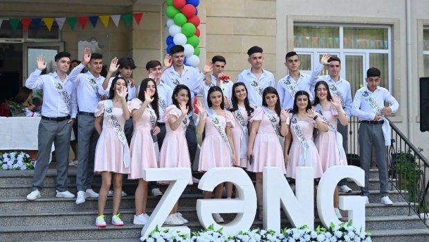 Jurnalist övladları üçün də “Son zəng” çalındı -FOTOLAR