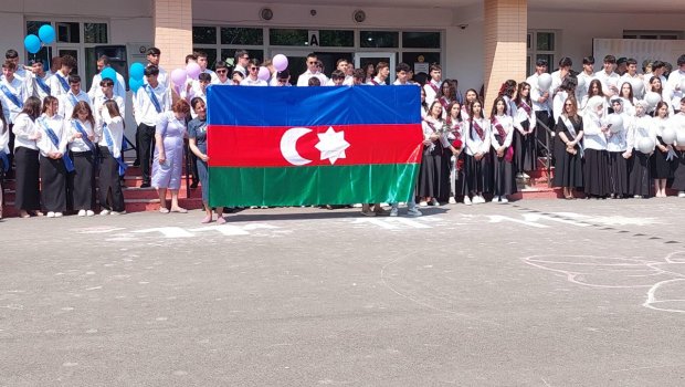 Qusardan olan məzunlar üçün də “Son zəng” ÇALINDI - FOTO