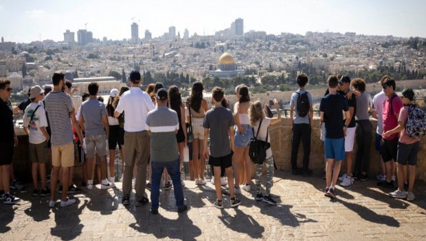 40 min turist İsraildə qapalı qalıb