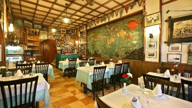 Bəzi restoranlar yüksək mahnı səsinə görə cərimələndi