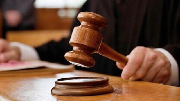 Qızını öldürən ata: "İkinci telefon işlətdiyini məndən gizlədirdi"