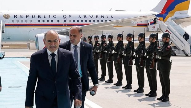Paşinyan Türkiyəyə ilk işgüzar səfərinə GETDİ – FOTO/VİDEO