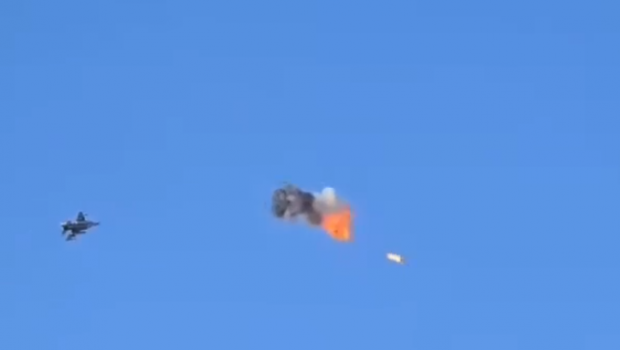 İsrail F-16-sı “Şahed” PUA-sını belə vurdu – ANBAAN VİDEO
