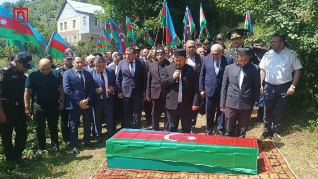 Şəhidin nəşi 32 ildən sonra doğma kəndində torpağa tapşırıldı – FOTO/VİDEO
