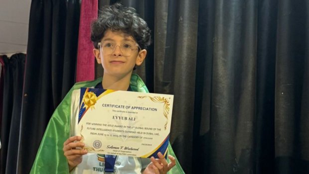 Dünya İB məktəbinin şagirdi Eyyub Əli beynəlxalq olimpiadada qızıl medal QAZANDI – FOTO