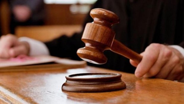 Bakı Ağır Cinayətlər Məhkəməsinin sabiq əməkdaşına HÖKM OXUNDU