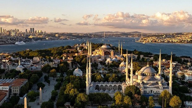 İstanbulda Qərbi azərbaycanlıların öz yurdlarına qayıdışı ilə bağlı qətnamə QƏBUL EDİLDİ