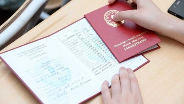 Məktəbi fərqlənmə ilə bitirənlərin sayı açıqlandı