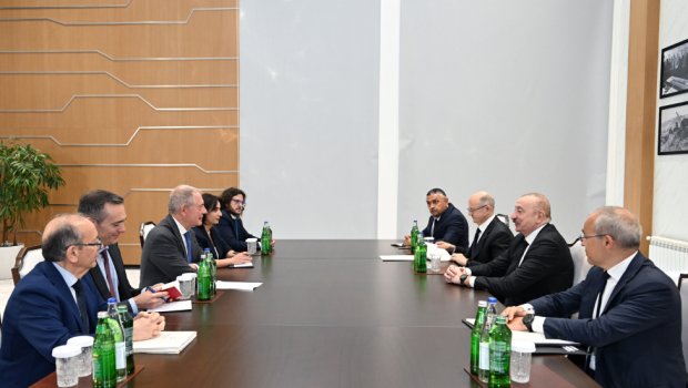 İlham Əliyev italiyalı naziri qəbul etdi - FOTO