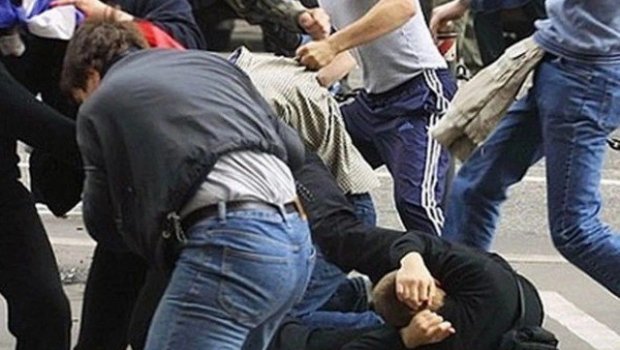 Müsavat partiyasının üzvləri restoranda ofisiantı döydülər: 3 nəfər həbs olundu
