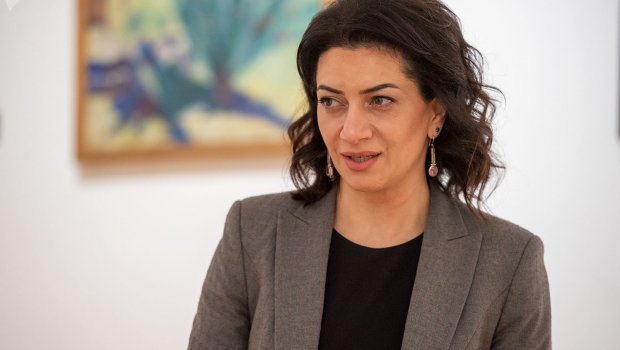Paşinyanın həyat yoldaşı Anna Akopyan Antalyada DİNCƏLİB?
