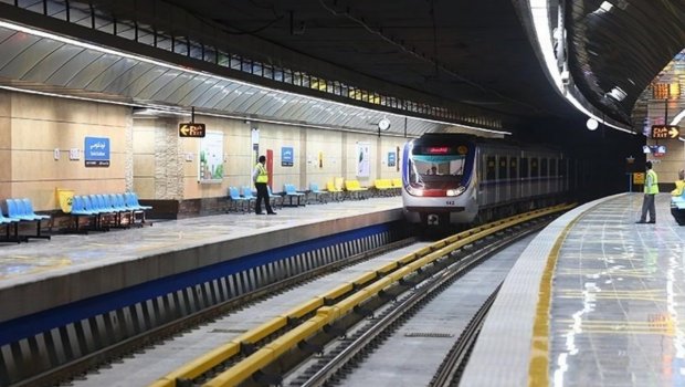 İsrailə casusluq edən şəxs Tehran metrosunda TUTULDU – VİDEO