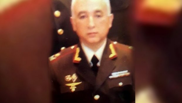Məhkum general azadlığa 6 ay tez çıxmaq istədi...