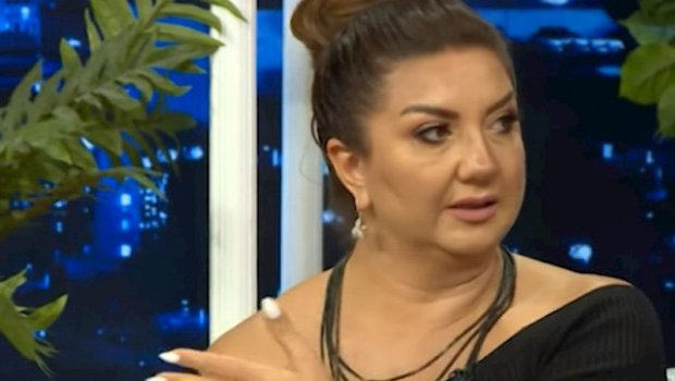 "Həmin müğənnilər oğrularla əlbirdirlər"