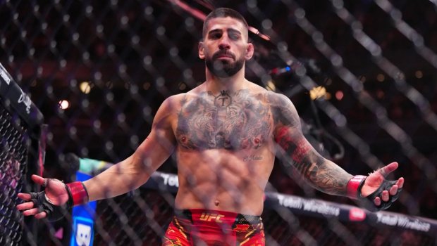 İliya Topuriya növbəti dəfə UFC çempionu oldu - VİDEO
