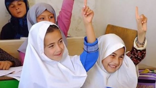 Azyaşlı qızlarını hicaba məcbur edənlərə XƏBƏRDARLIQ
