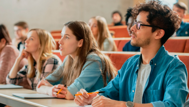 Xaricdən Azərbaycan universitetlərinə köçürülmək istəyənlərin NƏZƏRİNƏ!