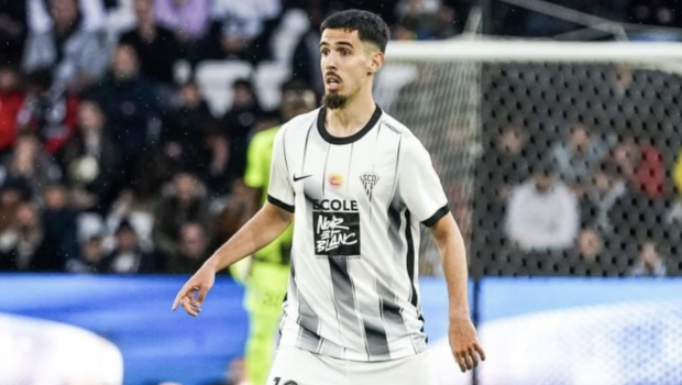 “Sabah” fransalı futbolçu ilə müqavilə bağladı