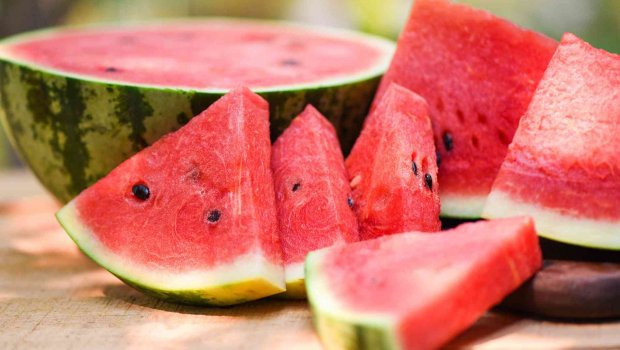 Qarpızı qapalı su hövzələrində soyutmaq TƏHLÜKƏLİDİR