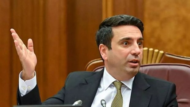 Simonyan: “Ermənistanda Rusiya televiziya kanallarının yayımı dayandırılacaq”