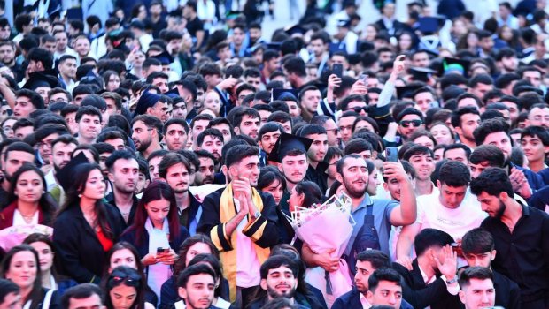ADNSU-da təntənəli “Məzun Günü” keçirildi - FOTO/VİDEO