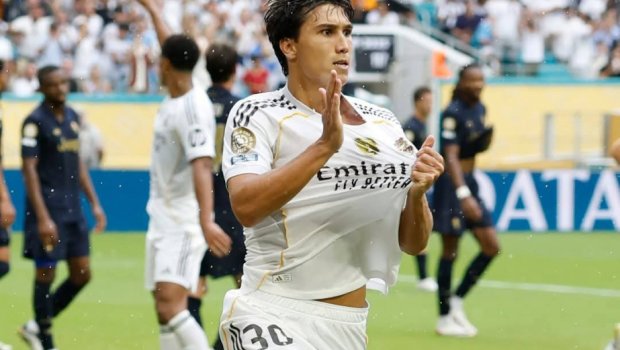 “Real Madrid” “Yuventus”u məğlub edərək 1/4 finala yüksəldi - VİDEO