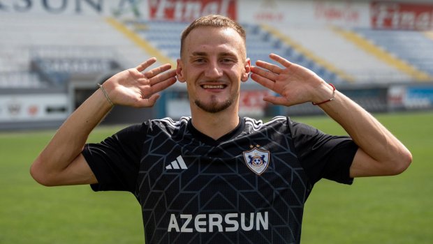 Daha bir futbolçu “Qarabağ”dan GEDƏ BİLƏR