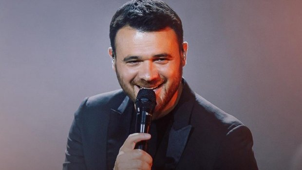 Emin Rusiyadakı konsertini təxirə saldı – FOTO