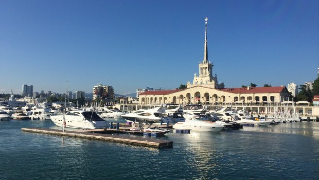 Soçidə qadın soydaşımız SAXLANILDI - FOTO