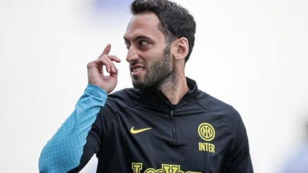 “Qalatasaray” Hakan Çalhanoğlu ilə razılıq əldə etdi