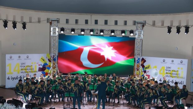 Şəki “İpək Yolu” Musiqi Festivalı başa çatdı