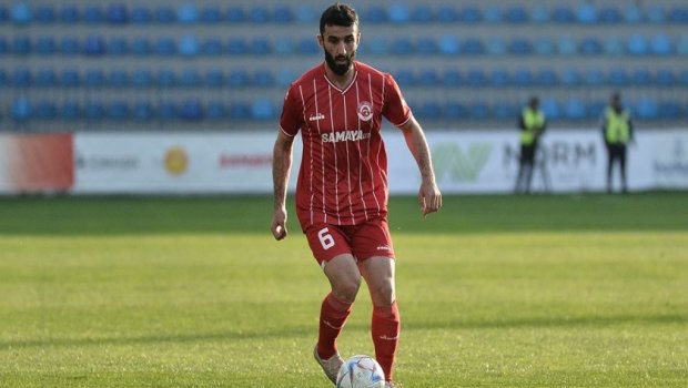 “Araz Naxçıvan”ın kapitanı bu klubla ANLAŞDI