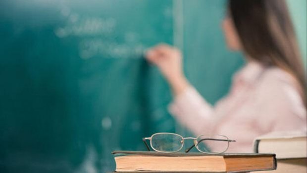 Azərbaycanda bəzi müəllimlərə 2250 manat veriləcək - SİYAHI