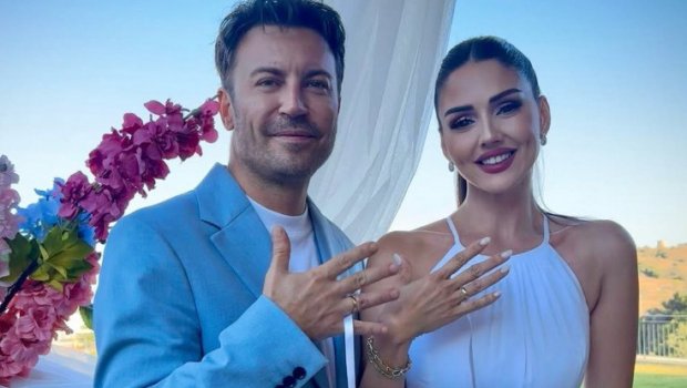 Tanınmış aktyor aparıcı ilə nişanlandı - Fotolar