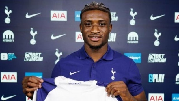 “Tottenhem” yeni transferini AÇIQLADI
