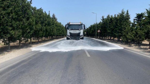 Bakının 549 küçəsi yuyuldu - FOTO