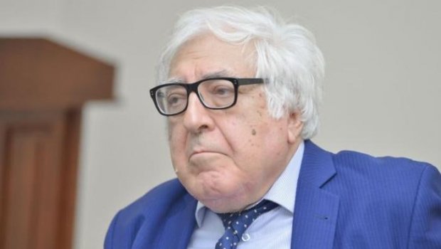 Anar: "Söz verdiyim kimi, vəzifəmdən gedirəm"