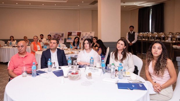 ÜST-nin Azərbaycandakı nümayəndəliyi media nümayəndələri ilə bir araya gəldi – FOTO