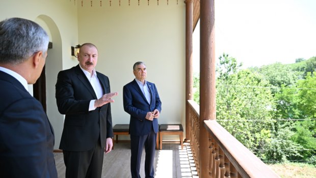 Liderlər Şuşada Mehmandarovların malikanə kompleksində - FOTO