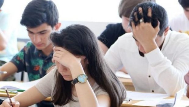 Abituriyentlər niyə 700 balı toplaya BİLMİR? – Mühüm AÇIQLAMA