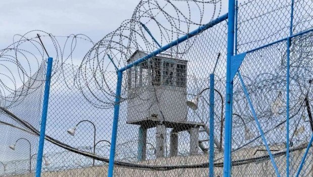 Bakıda saxlanılan Rusiya vətəndaşlarını yaxınları ZİYARƏT ETDİ