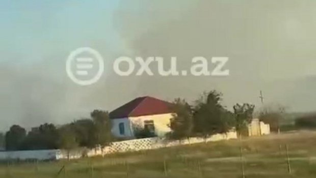 Giləzi qəsəbəsində YANĞIN BAŞLAYIB - VİDEO
