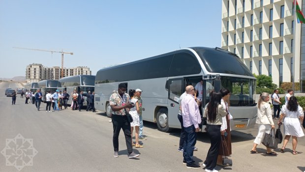 Azad olunmuş ərazilərə bir aya rekord sayda ziyarət - FOTO