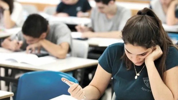 Bu tələbələr təhsilalma formasını dəyişdirə bilməyəcək