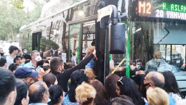 Avtobusda sıxlıq pik həddə olsa da, əlavə sərnişin götürə bilər? – RƏSMİ CAVAB