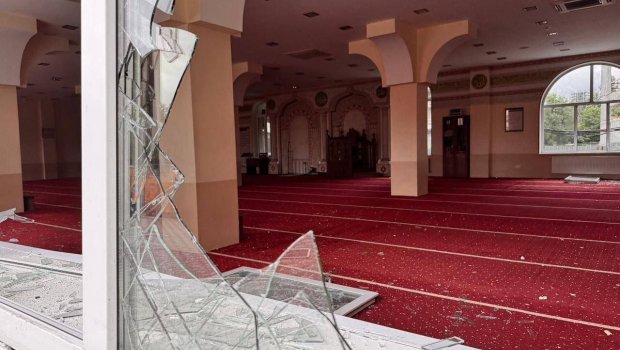 Rusiyanın hücumları nəticəsində Ukraynanın əsas məscidi DAĞIDILDI - FOTO