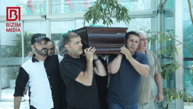 Arif Babayevin nəşi I Fəxri Xiyabana aparılır – VİDEO