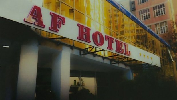 Bakıda HOTELDƏ DƏHŞƏT: sevişdiyi qadını 6-cı mərtəbədən atdı - CİNAYƏT İŞİ