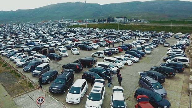 Avtomobil almaq üçün hansı şərtlər daha sərfəlidir: lizinq, yoxsa daxili kredit?