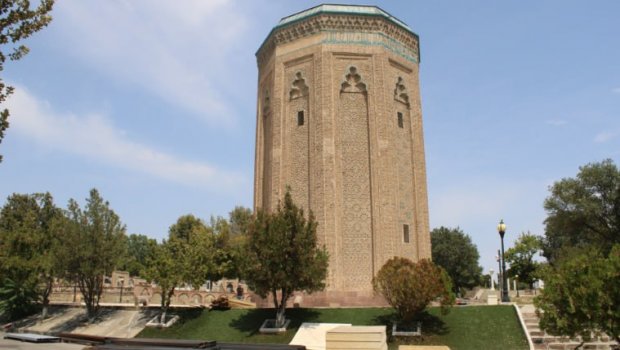 Möminə xatun türbəsi bərpa edilir - FOTO
